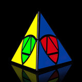 Motif Pyraminx Duomo