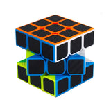 Rubik's cube avec stickers en fibre de carbone